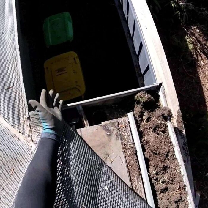 Does Gutter Guard Work - ECM_Moment
